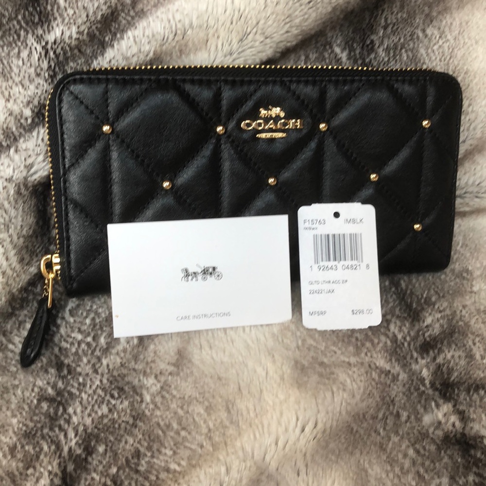 ♦️SOLD♦️Coach Leather Wallet or Small Clutch - Picture 5 of 8